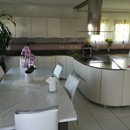 Villa Maxilly