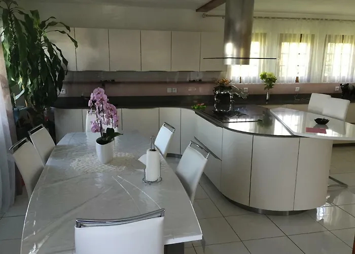 Villa Maxilly
